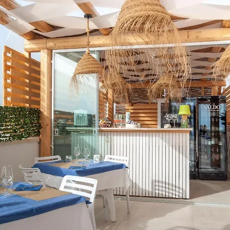 Da Rocco 住宿加早餐酒店 圣伊西多罗